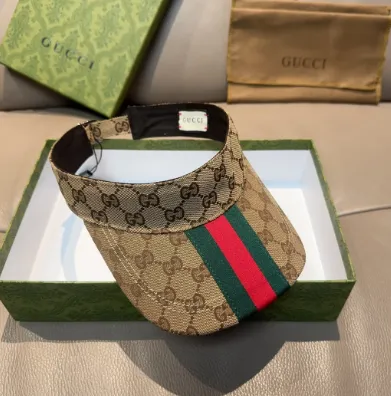 Gucci Visor GG Supreme Web Stripe