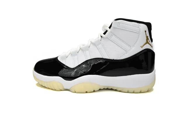Air Jordan 11 Concord