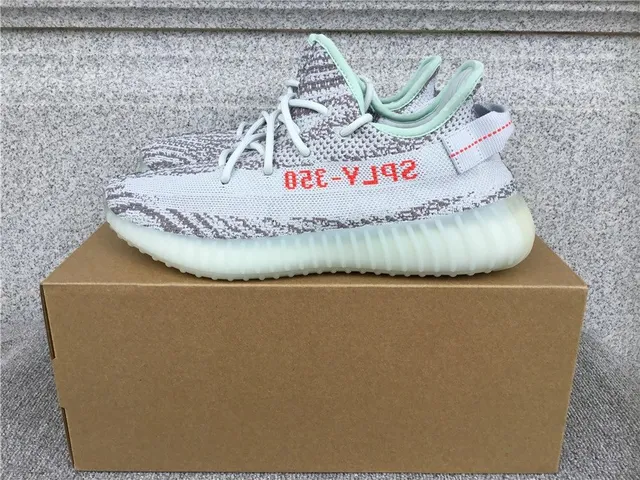 Yeezy Boost 350 V2 Zebra