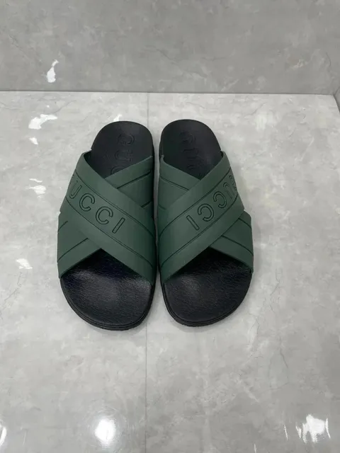 Gucci sandals slippers