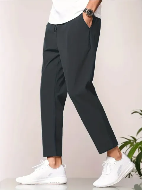 Tailored Jogger Slim Fit
