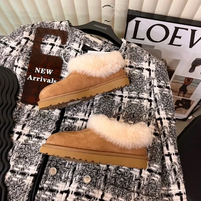 UGG Classic Mini Fluff Shearling Trim