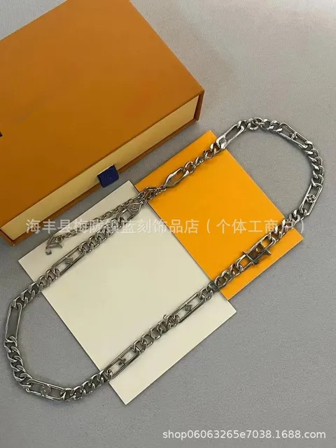 Louis Vuitton Chain Necklace Monogram Link