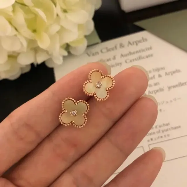 Van Cleef & Arpels Alhambra Earrings Mother-of-Pearl with Diamond