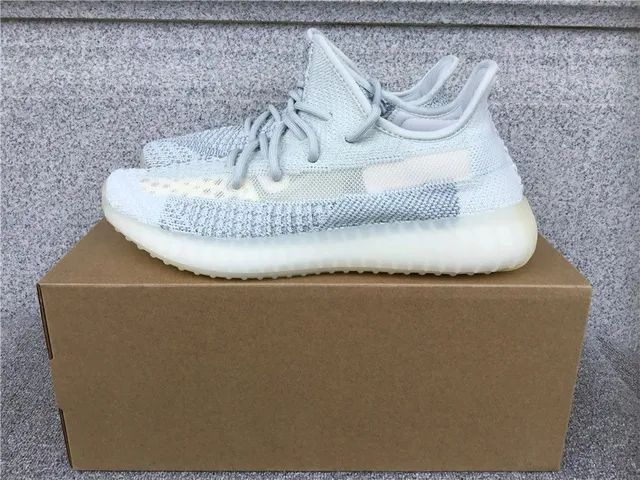 Yeezy Boost 350 V2 Zebra