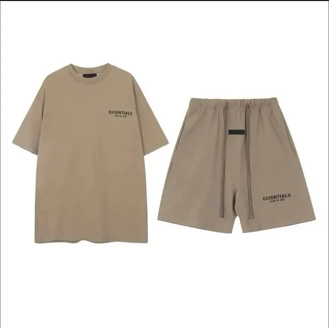 Essentials Set -1