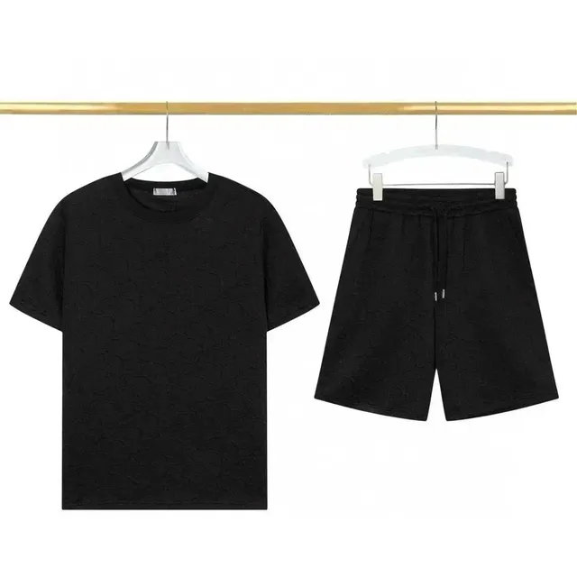 Two-Piece Set Embossed Pattern