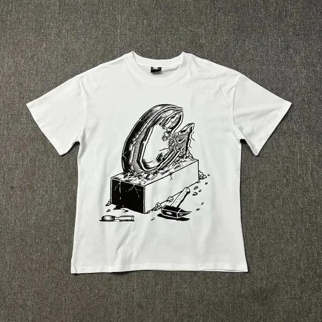 Corteiz Graphic T-Shirt Cracked Logo Print