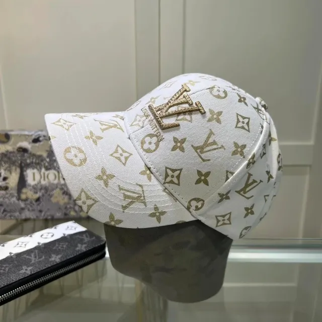 Louis Vuitton Baseball Cap Monogram Canvas