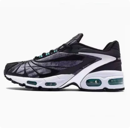 Nike Air Max TN Black White Green