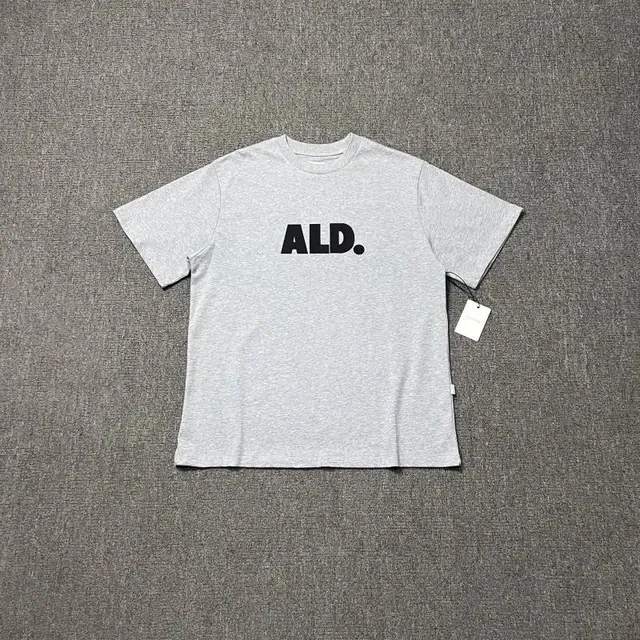 A33 灰色