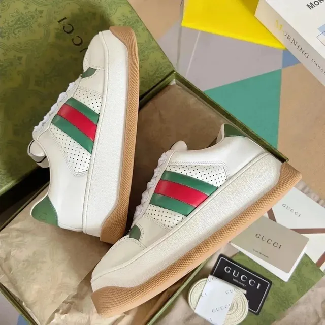 Gucci Sneaker Web Stripe