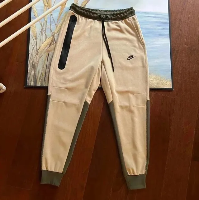 Nike Tech Fleece Joggers Beige Olive