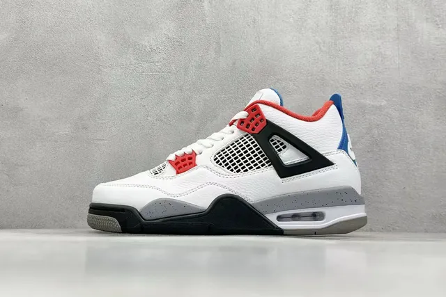 Air Jordan 4 Military Blue