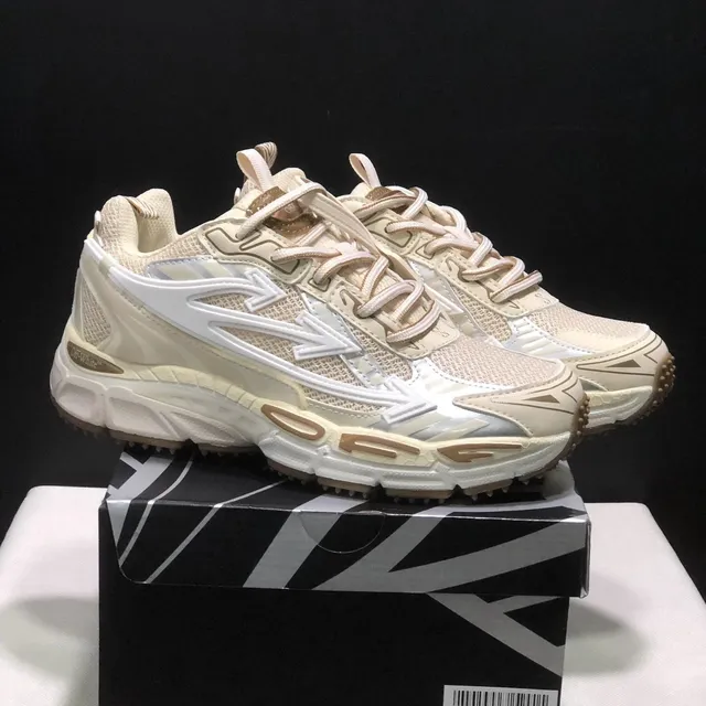 Off-White Runner Off-White™