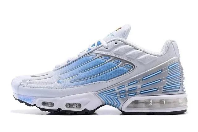 Nike Air Max Plus Light Blue