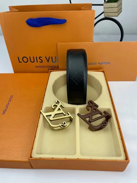 Louis Vuitton Reversible Belt LV Logo