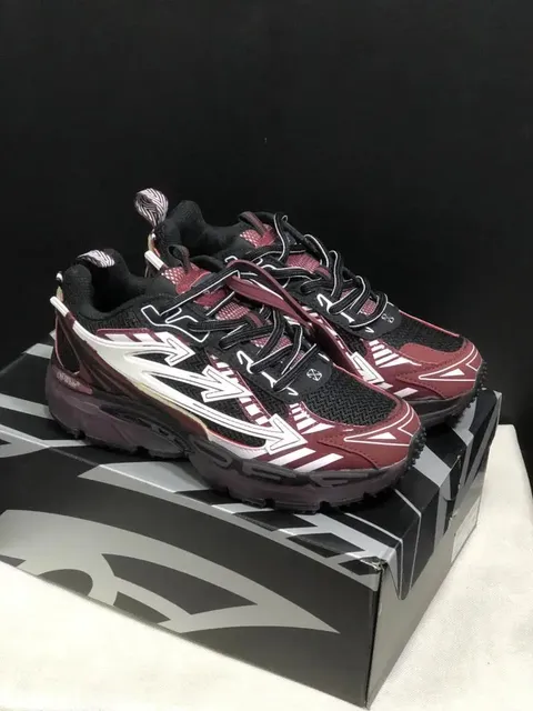 Mizuno Wave Prophecy Burgundy White Black