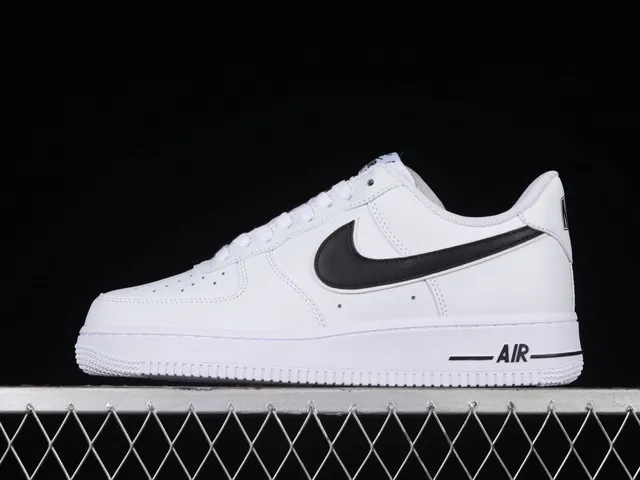 Nike Air Force 1 Low