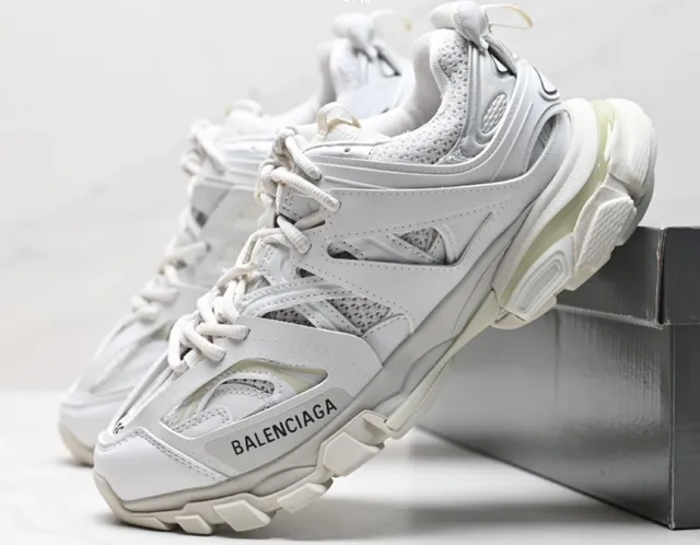 Balenciaga Triple S White