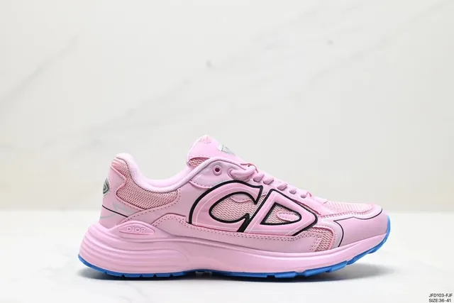 Dior sneakers