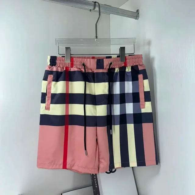 Burberry Checkered Shorts Classic Check