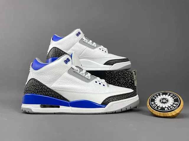 Air Jordan 3 True Blue