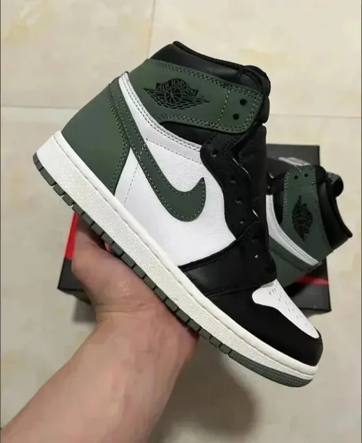 Air Jordan 1 High Pine Green