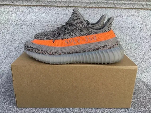 Yeezy Boost 350 V2 Zebra
