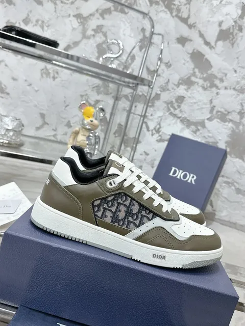 Dior sneakers