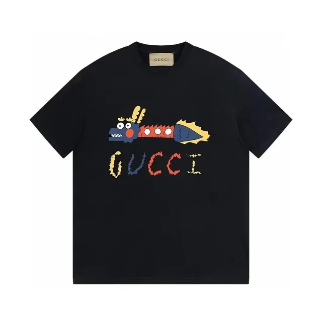 Gucci Graphic T-Shirt Dragon Print
