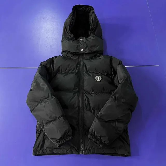 Travis Scott Puffer Jacket Logo Patch