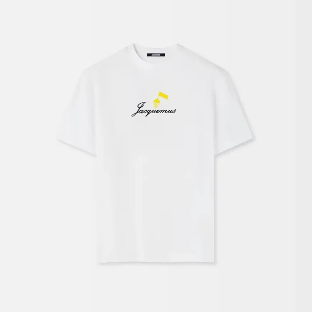 04白色