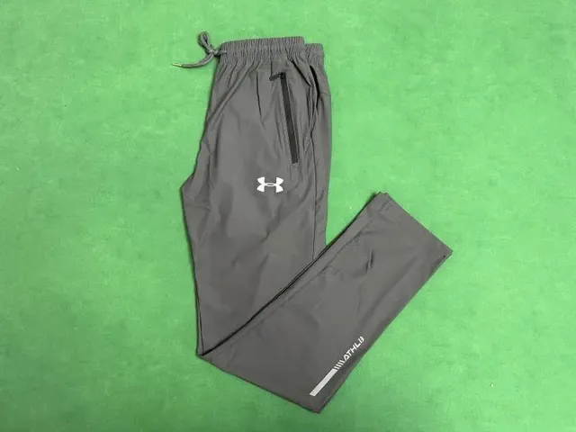 Under Armour Track Pants Reflective Logo