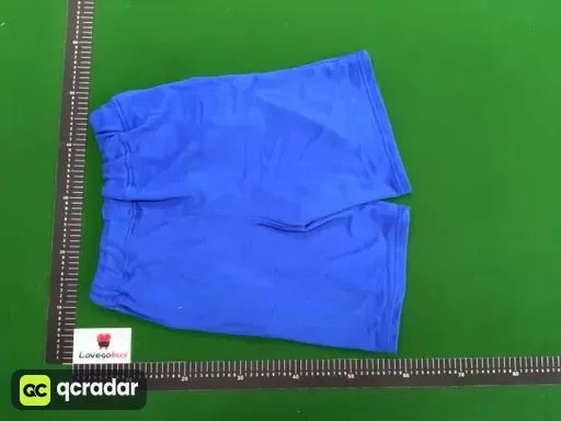 635蓝色短裤