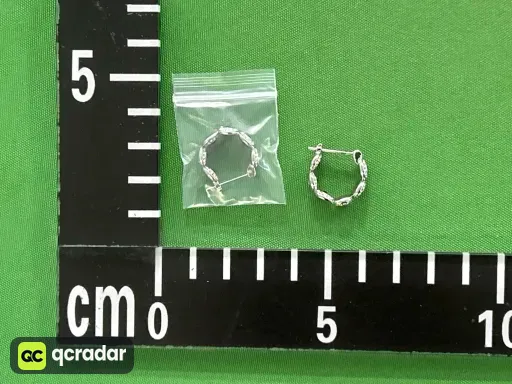 蓝水晶罗马白金耳环