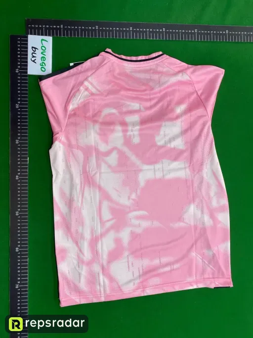 25-26 real madrid special edition pink