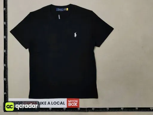 Black+white label