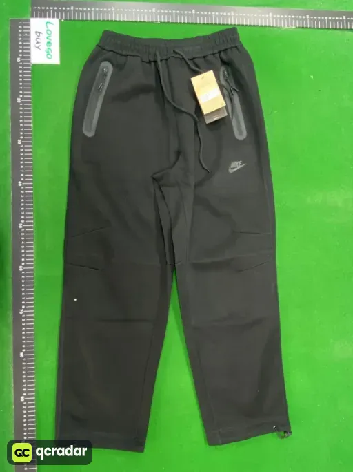 4052 flat foot black