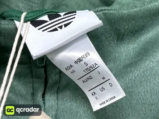 浅绿色