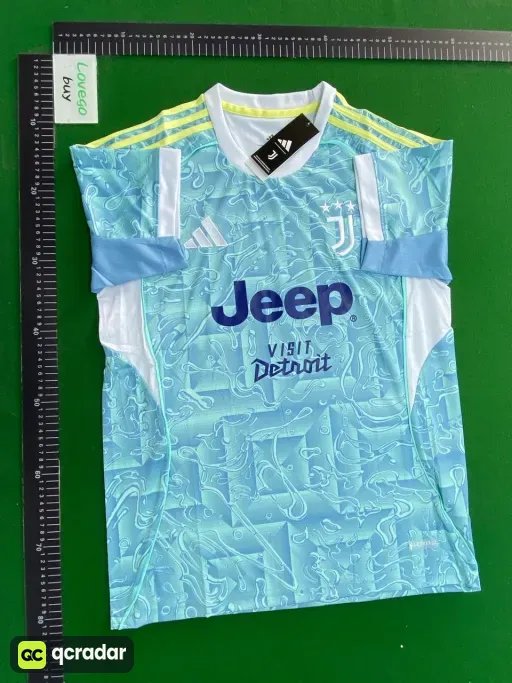 2026 juventus away kit with sponsor logo