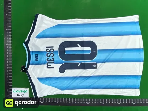 Player version - home no. 10 messi