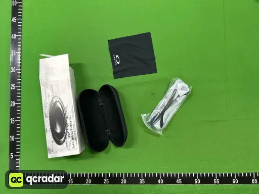 黑框蓝标蓝片