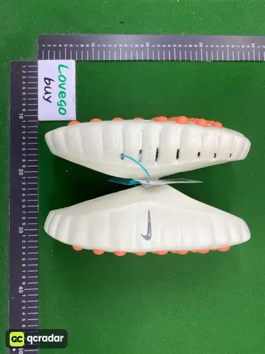 Off-white color, runs small. please order one size up