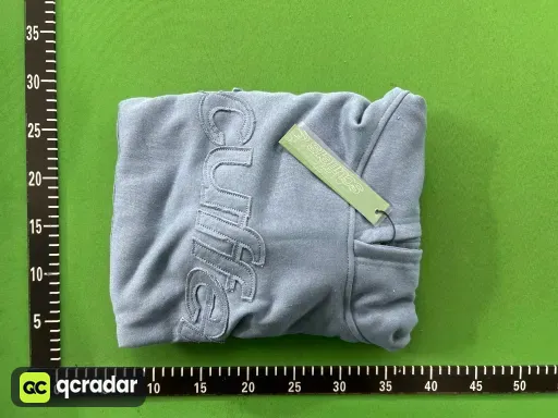 蓝色