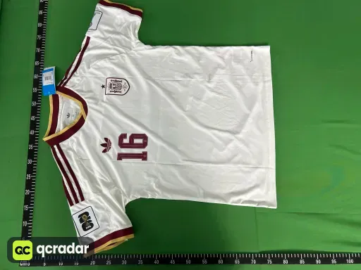 客场16号+世界杯臂章