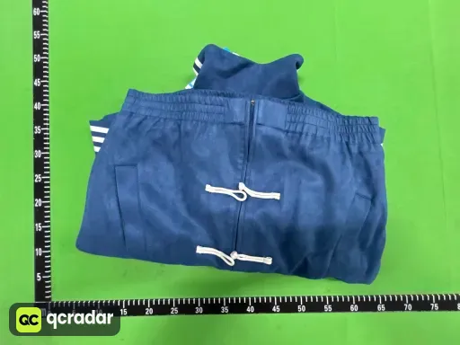 蓝色