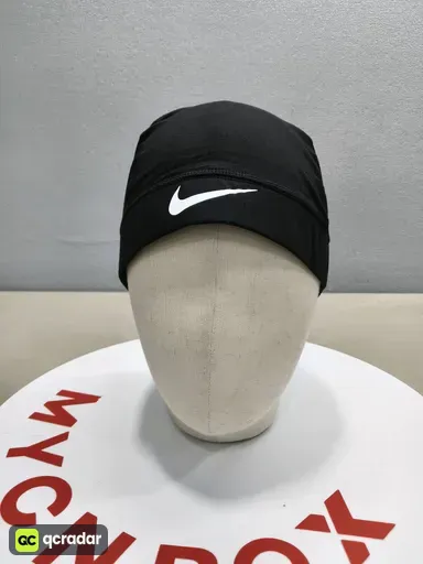 Small hat black