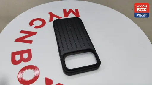 Classic black - with packaging