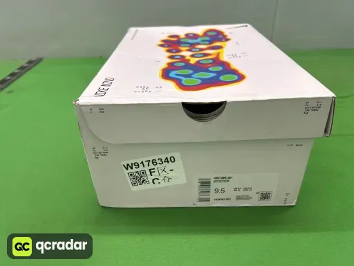 渐变红（偏小拍大一码）
